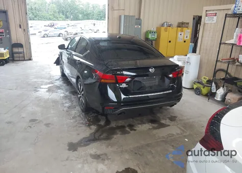 2020 Nissan Altima Sr Vc-Turbo Fwd z USA, uszkodzony, nr VIN 1N4AL4CV2LC117842